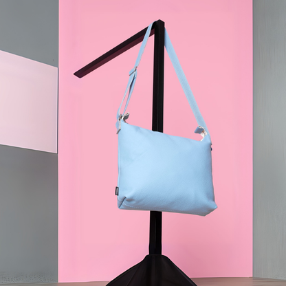 Dámská kožená kabelka Anet L - Light Blue