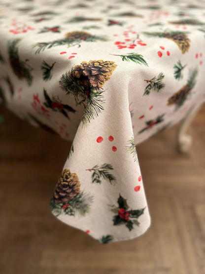 Winter Motive Golden Pine Rectangular Tablecloth