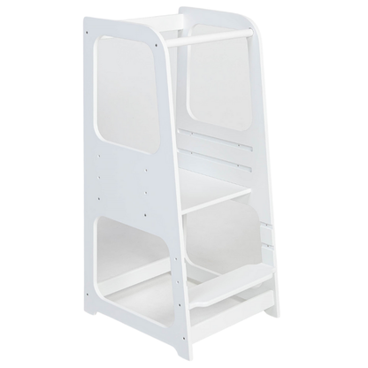 Montessori učící věž – bezpečný krok k samostatnosti dětí