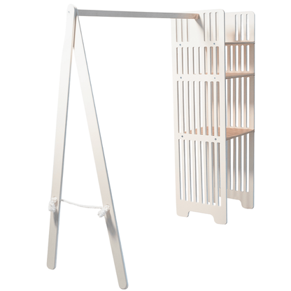 Dřevěný dětský věšák na oblečení