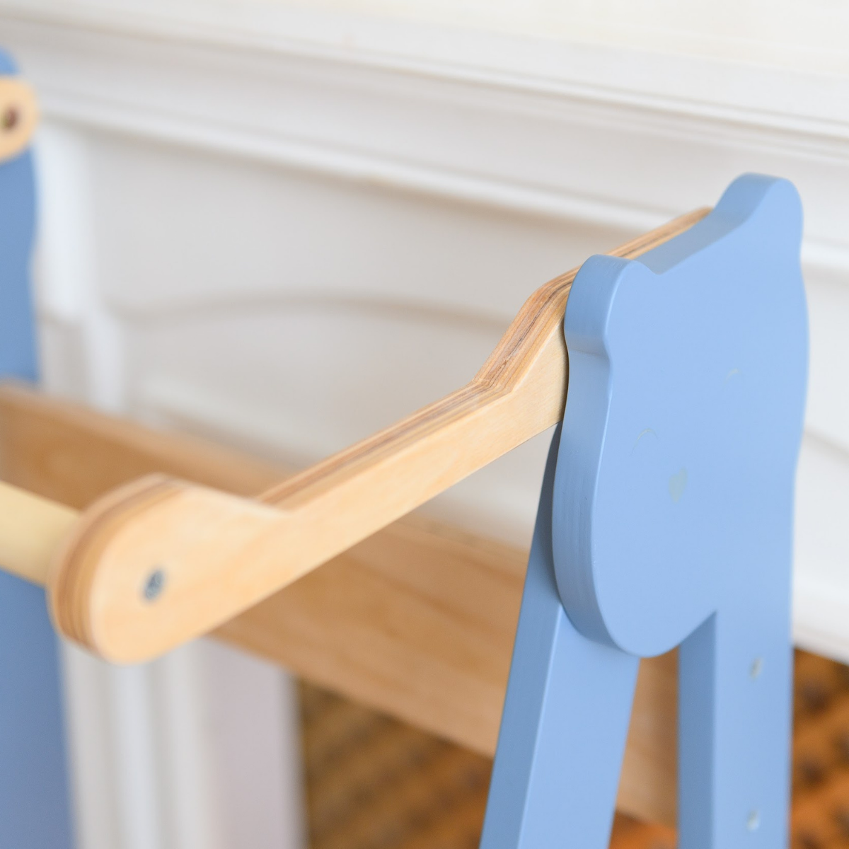 Skládací dětská učící věž