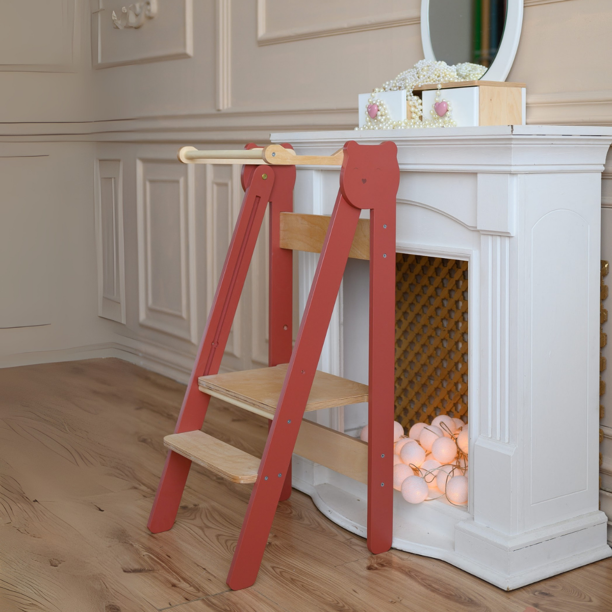 Skládací dětská učící věž