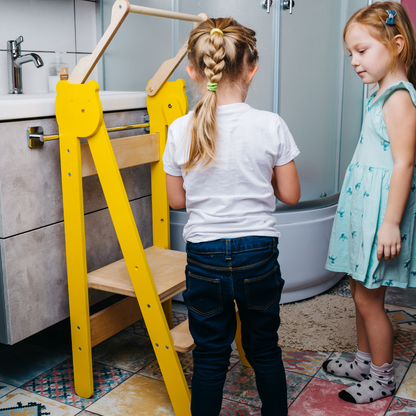 Skládací dětská učící věž