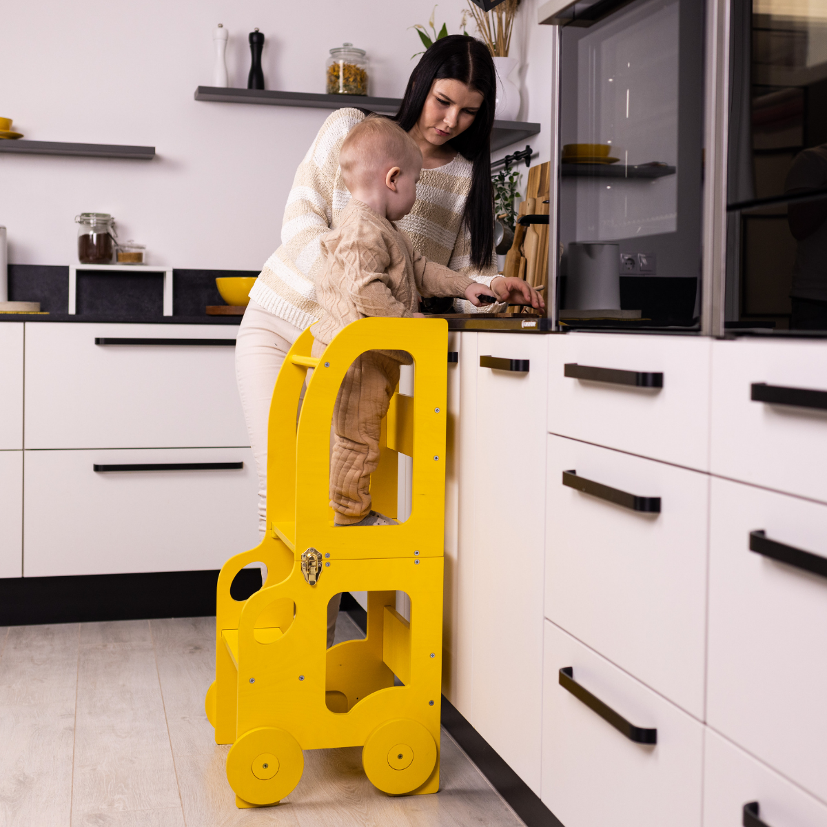 Montessori učící věž s motivem auta 3v1